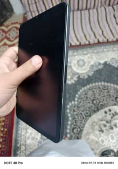 Ipad mini 6.64 gb silver colour