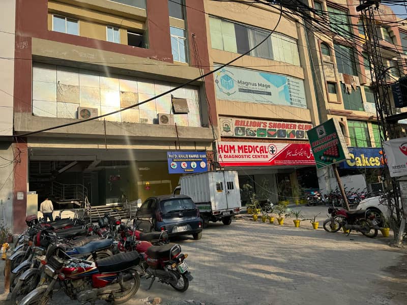 Prime Location 270 Sq Ft Commercial Shop for Sale in H-3 Block, Johar Town Phase 2 Lahore 4