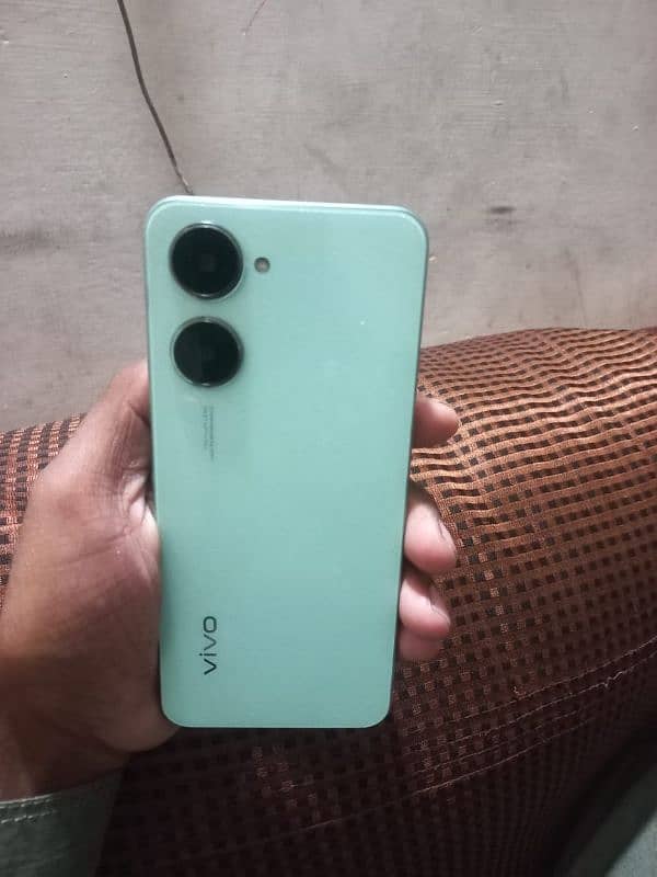 vivo y 03 4