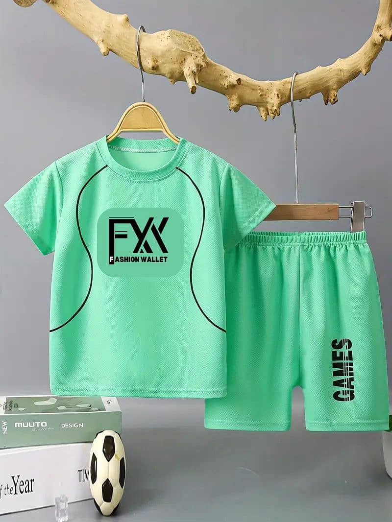 Boys T-shirt & Shorts Set 0