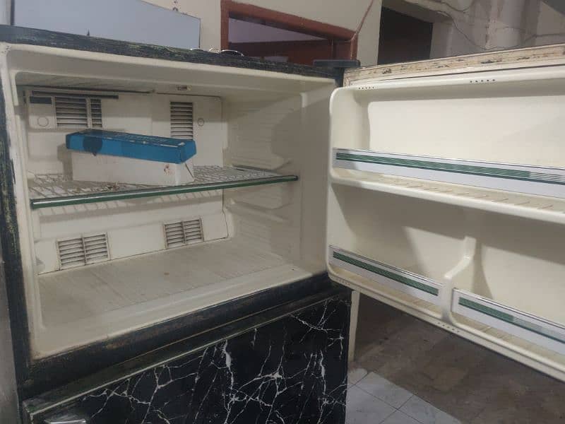 National Japanese Refrigerator Fully working Condition 8