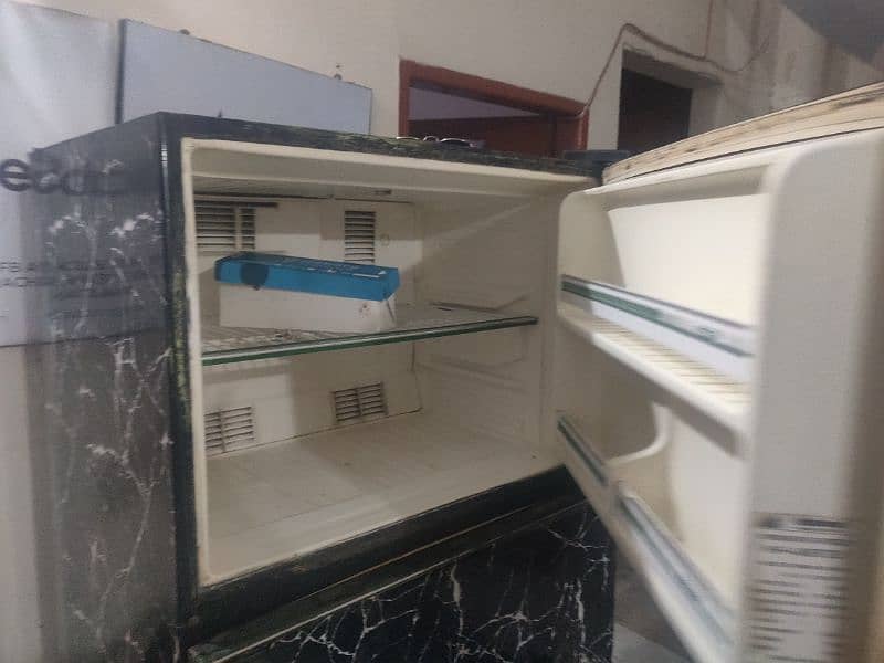 National Japanese Refrigerator Fully working Condition 9