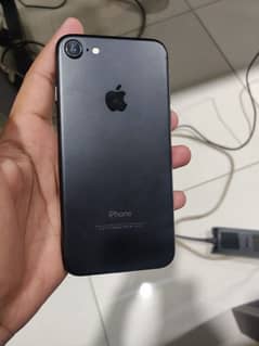 Iphone 7 32GB Good Condition