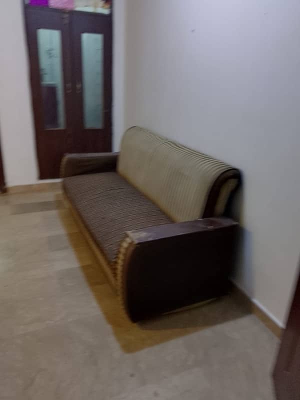 1 bedroom non furnished apartment available for rent in bahria town phase 4 civic center 8