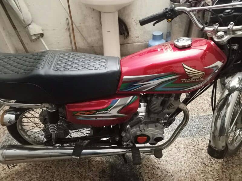 Honda125 pindi number 0