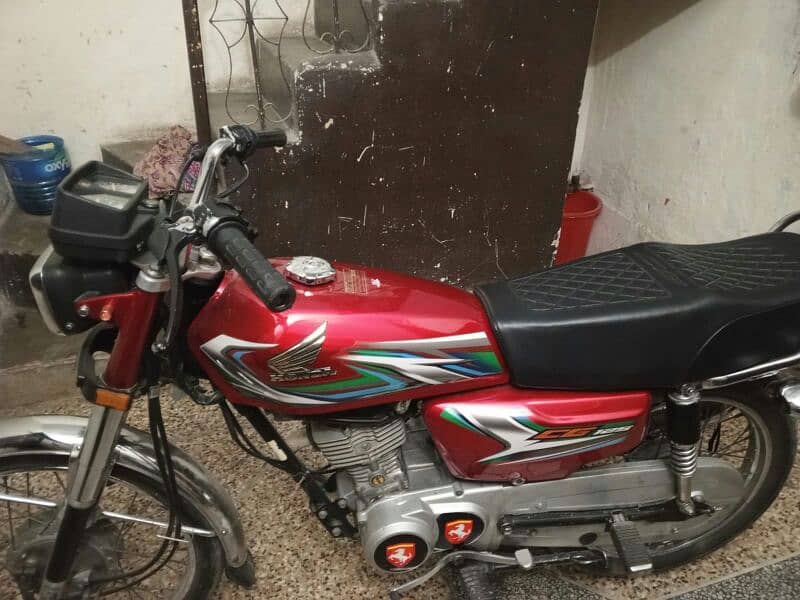 Honda125 pindi number 1