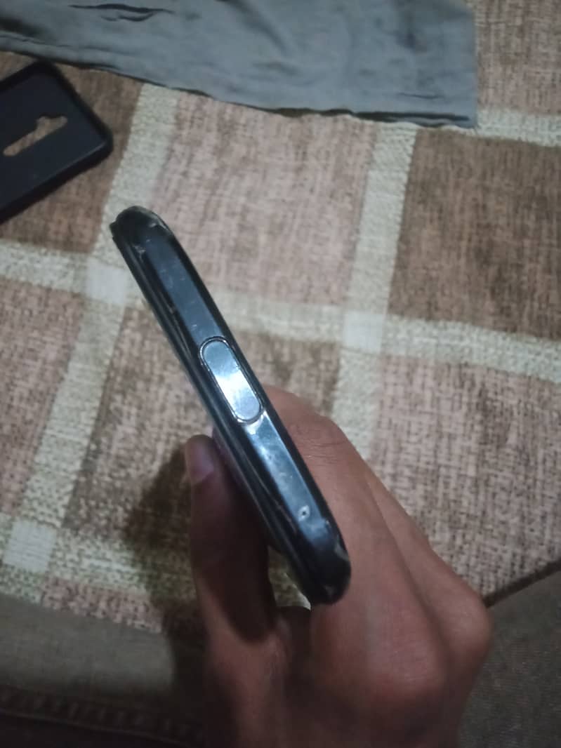 OPPO Reno 2 7