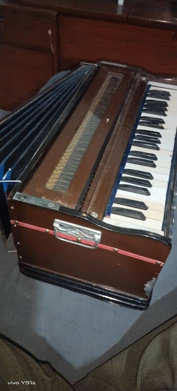 Harmonium For Sale 1