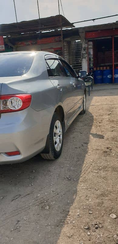 Toyota Corolla GLI 2012 12