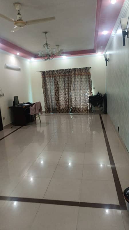 10 marla ground portion available for rent in bahria town phase 6 0