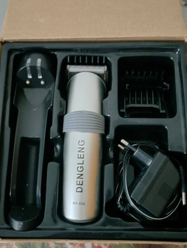 Dengleng RF-609USB Professional Hair Clipper – Shaving Machine 2