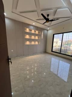 Brand New Model House upperr portion 10 Marla For rent