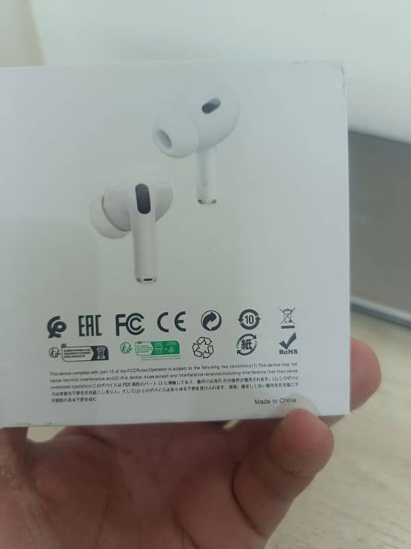 Imported Ear Buds 11