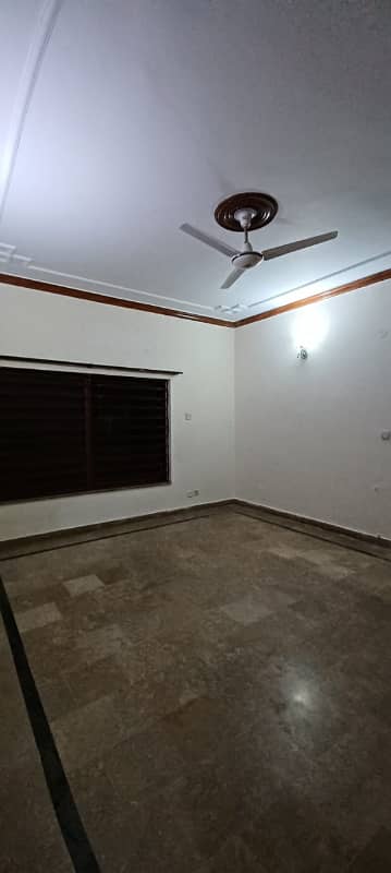 40x80 upper portion for rent in G-15 Islamabad 11