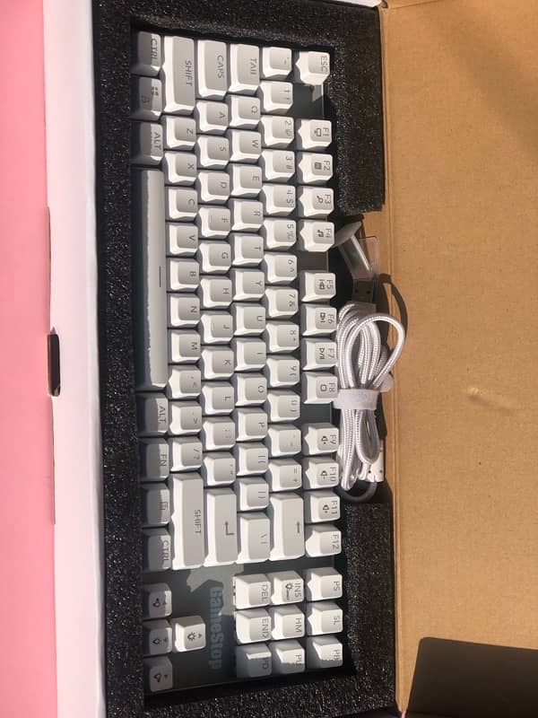 GAMING KEYBOARD FOR SALE 1