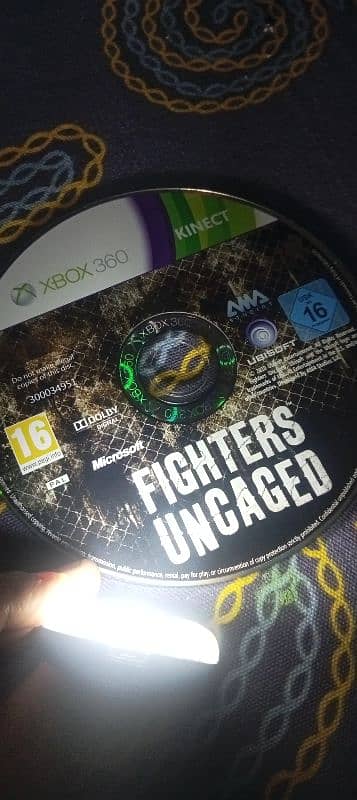 FIGHTERS INCAGED for xbox360 requires Kinect sensor 5