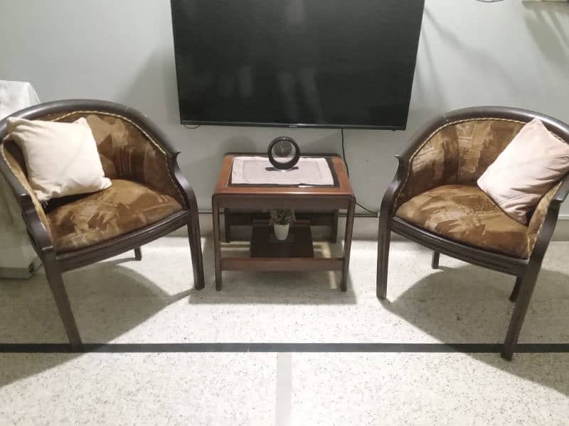 Chair and Tables 0