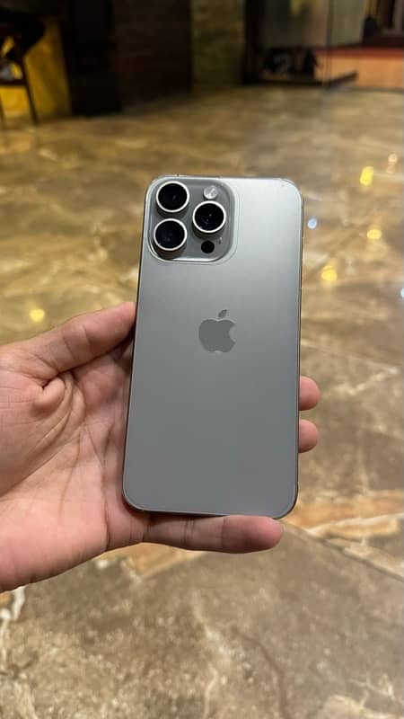 iphone 15 pro max 256gb factory unlock LLA 0