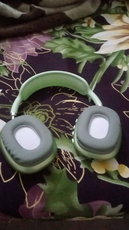 useful for play song naat play Bluetooth headphone 0