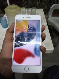 32Gb used mobile Non PTa Iphone 7plus