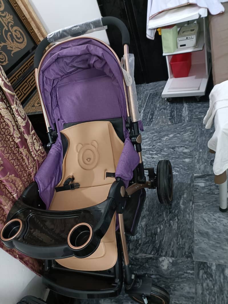 Xl size pram in 10/10 condition 0