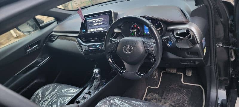 Toyota C-HR 2021 16