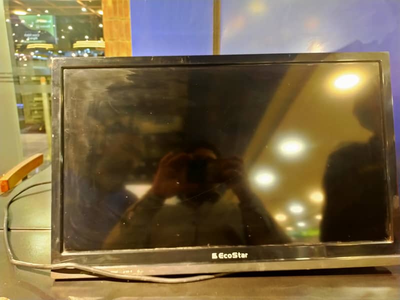 23 inch RCO STAR LCD 0