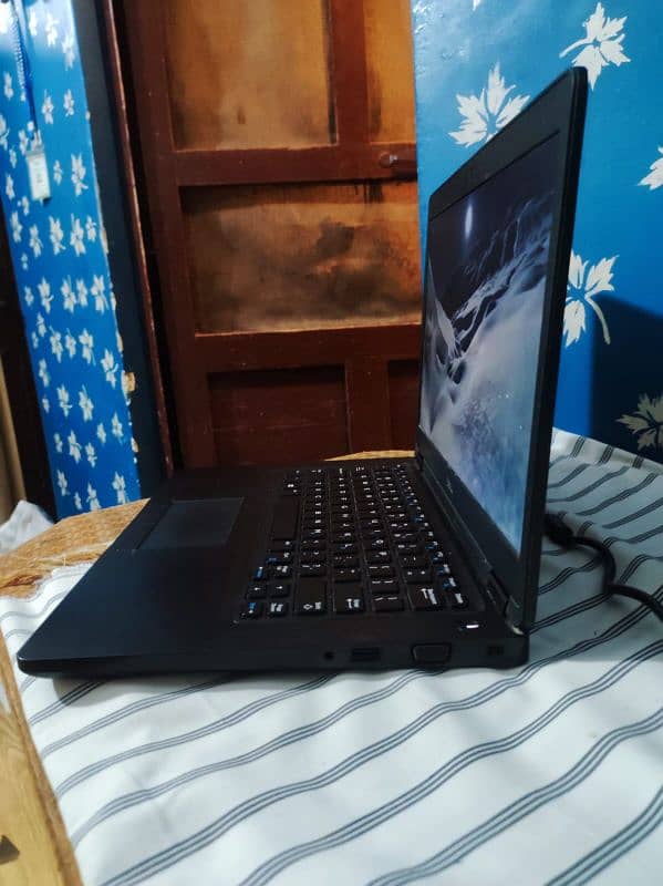 Dell laptop 8gb | 256gb i5 8th generation latitude 5490  with charger 6