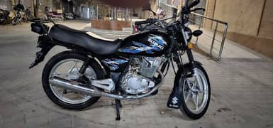 Suzuki gs 150