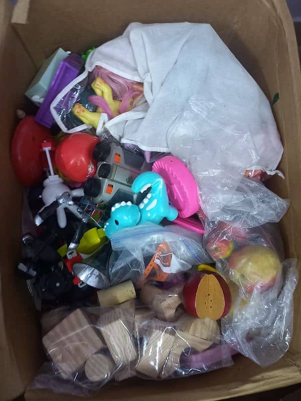 +150 KG Preloved Imported Toys Lot for Sale 9