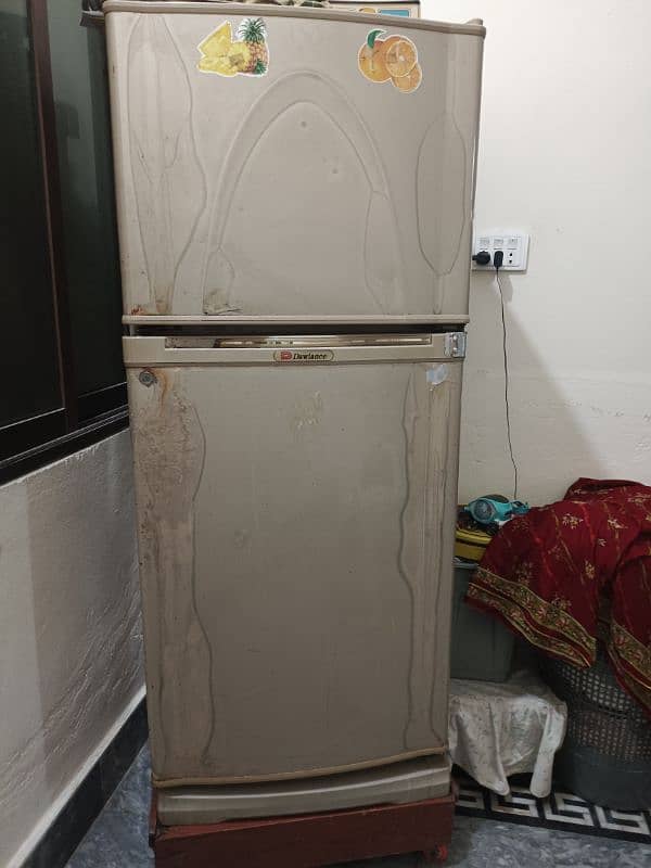 Dawlance Fridge for sale medium sized 0