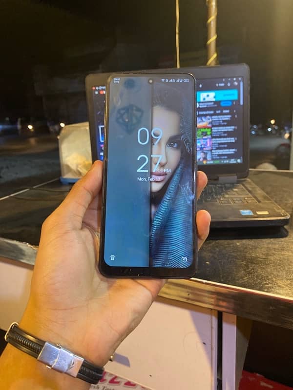 tecno camon 18t 4/128. with box 0