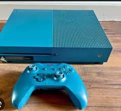 Xbox one S sealed non jhelbrake blue addition