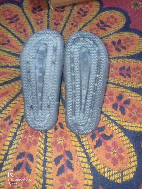 ENDURE brand new slippers 1