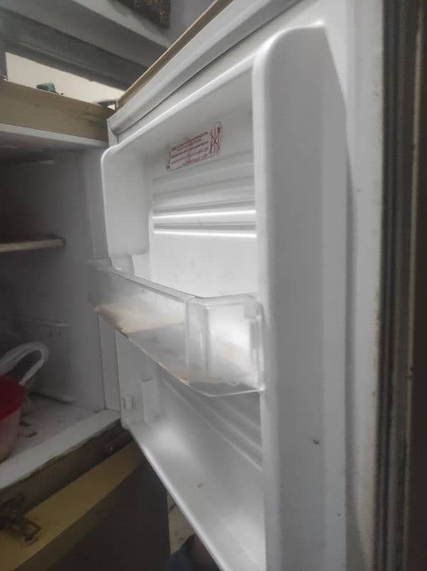 Pel refrigerator for Sale urgent need 2