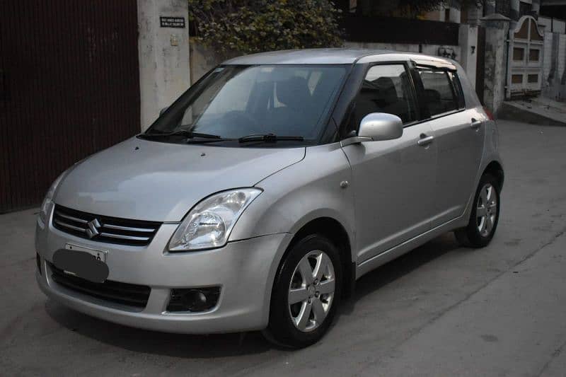 Suzuki Swift 2012 1