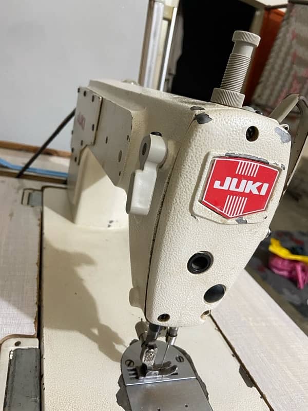 Juki Machine DDL 8700 | with motor 4