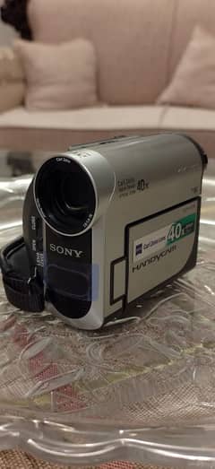 Sony Handycam DCR-HC38E