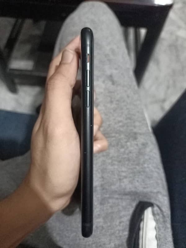 iPhone Xr 64gb non PTA 7