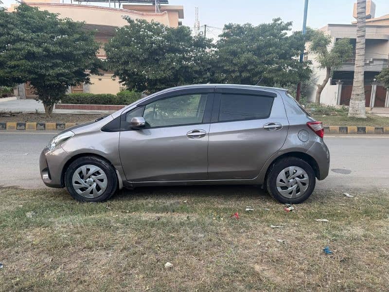 Toyota Vitz 2018/22 Variat F 1.0 9