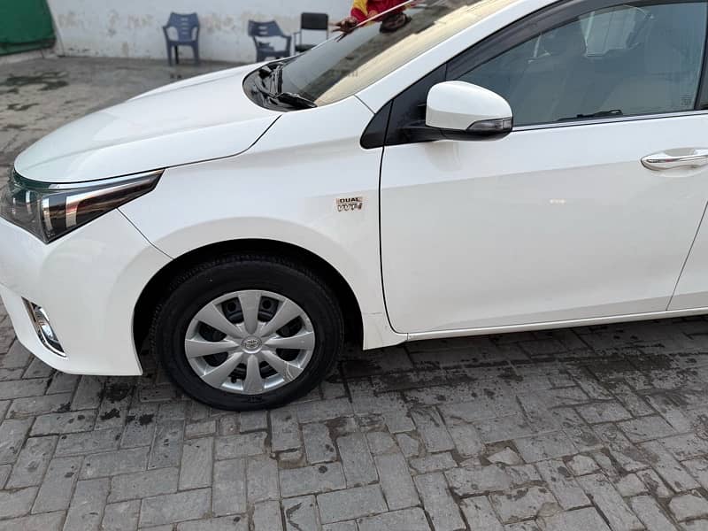 Toyota Altis Grande 2014 3