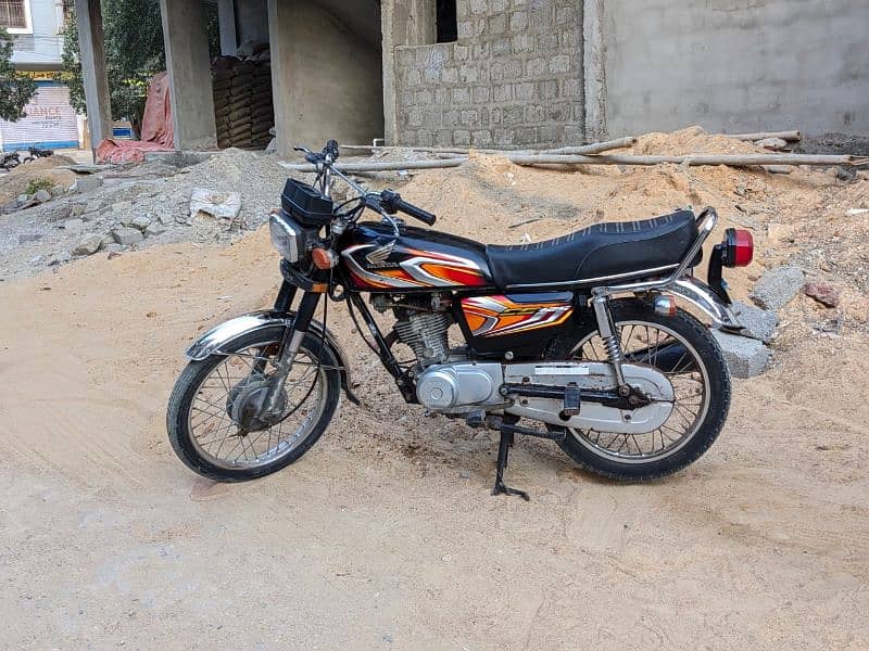 Honda CG 125 Karachi number 5