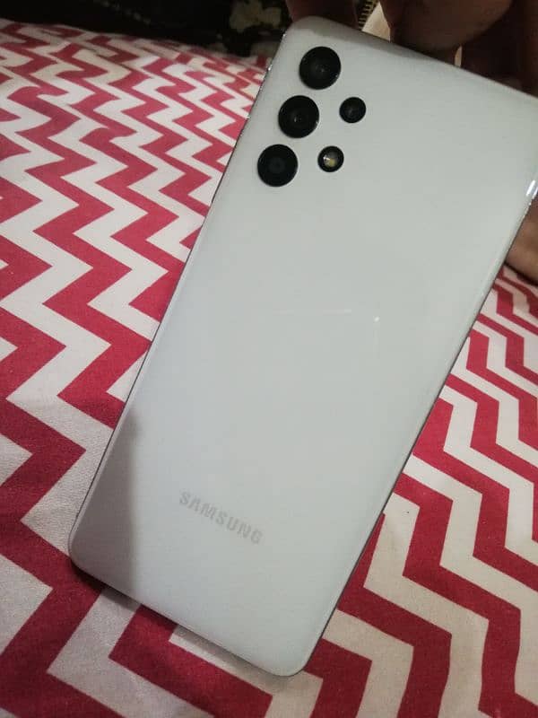 Samsung A32 0