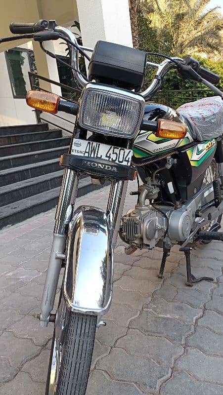 Honda CD70 for sale 6