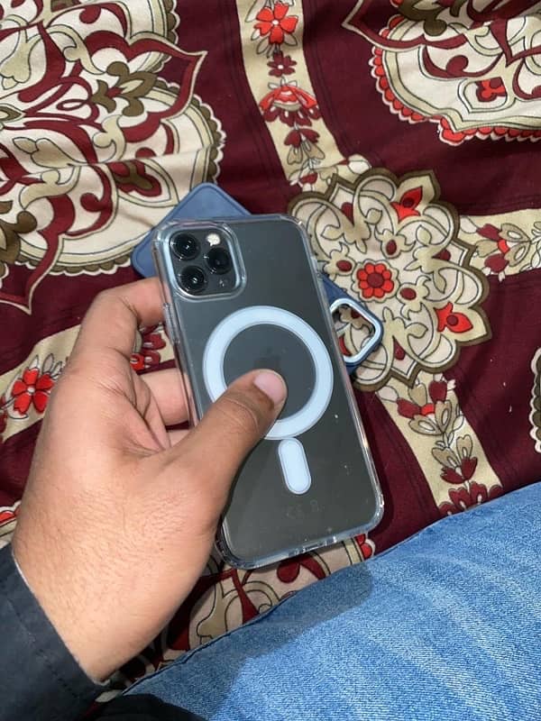 iphone 11pro pta approved 1