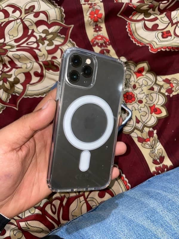 iphone 11pro pta approved 2