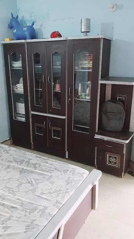 Furniture Urgent Sale Divider/Bed/Dressing/Wardrobe 2