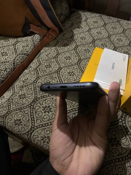 Realme C25 s 3