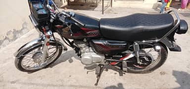 HONDA CG 125  24. Model black