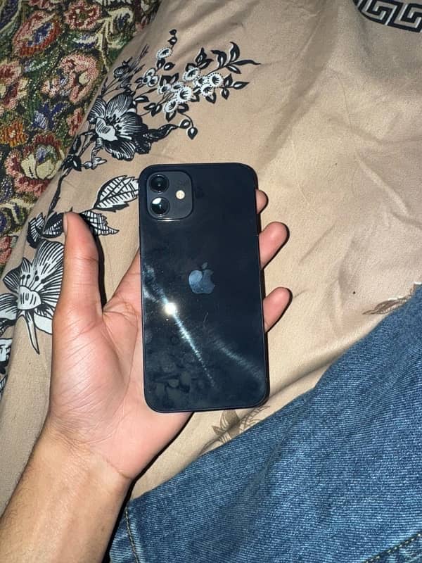 iphone 12 black 1